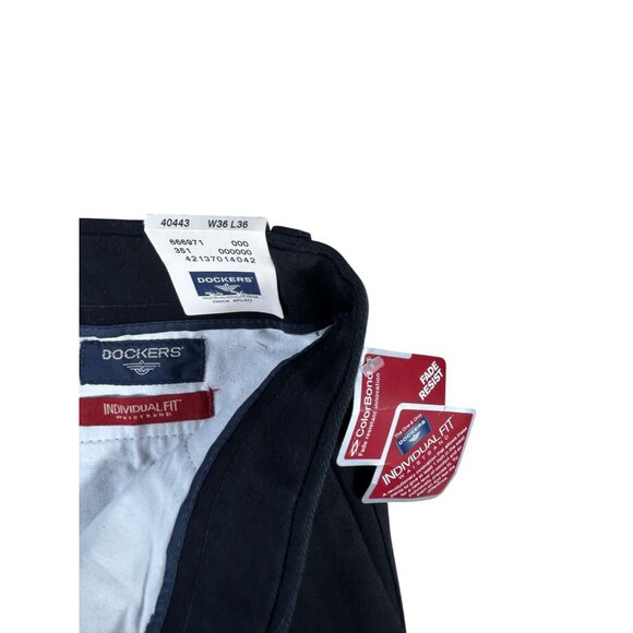 NEW Dockers Mens Black Original Classic Fit Pants 36x36 Durable Cotton Blend - Picture 3 of 7